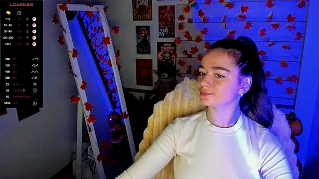 Bella XO online show from November 2025 07:45:01 AM