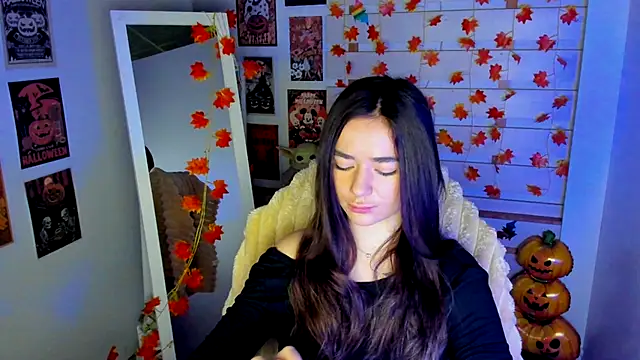 Bella XO online show from November 2025 07:51:02 AM