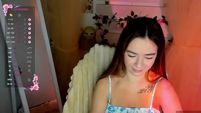 Snapshot of Bella_XO chatting on July 2026 06:48:01 AM Bella XO online show from July 2026 06:48:01 AM