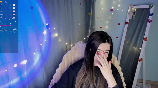 Bella XO online show from March 2025 10:24:02 AM