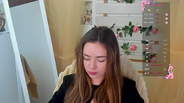 Snapshot of Bella_XO chatting on June 2026 06:56:01 AM Bella XO online show from June 2026 06:56:01 AM