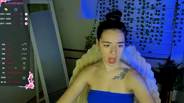 Bella XO online show from September 2025 06:29:02 AM