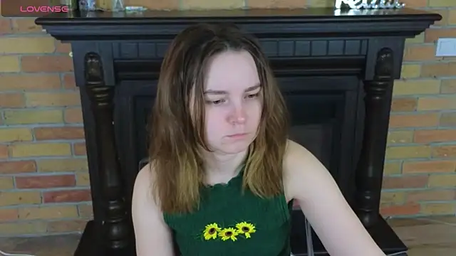 Ellie Sunset online show from May 2026 07:00:01 AM