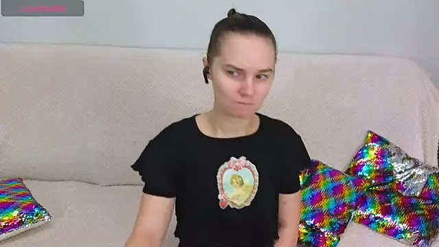 Ellie Sunset online show from October 2025 09:42:02 AM