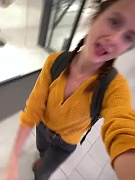 Dina Tease online show from December 2024 09:15:01 AM
