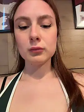 Dina Tease online show from June 2026 11:32:02 AM