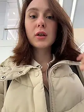 Dina Tease online show from December 2025 12:43:02 PM