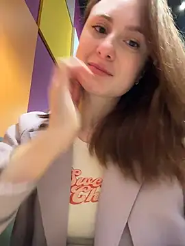 Dina Tease online show from April 2026 11:17:01 AM