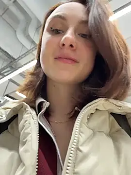 Snapshot of Dina_Tease chatting on December 2025 01:02:02 PM Dina Tease online show from December 2025 01:02:02 PM