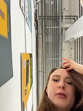 Dina Tease online show from October 2025 12:39:02 PM