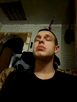 pretty roman online show from December 2024 10:28:02 PM