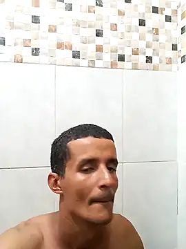 Snapshot of morenogato100 chatting on October 2025 09:14:01 PM morenogato100 online show from October 2025 09:14:01 PM