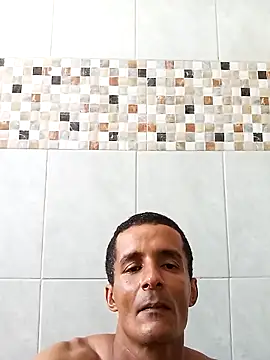 Snapshot of morenogato100 chatting on November 2025 02:06:01 PM morenogato100 online show from November 2025 02:06:01 PM