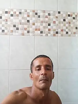 Snapshot of morenogato100 chatting on May 2026 03:32:02 PM morenogato100 online show from May 2026 03:32:02 PM