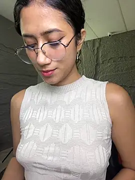 KaitlynLoveCam online show from November 2025 11:19:01 PM