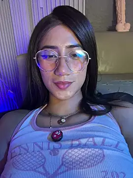 Snapshot of KaitlynLoveCam chatting on June 2026 12:43:02 AM KaitlynLoveCam online show from June 2026 12:43:02 AM