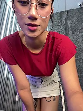 KaitlynLoveCam online show from March 2026 09:46:02 PM