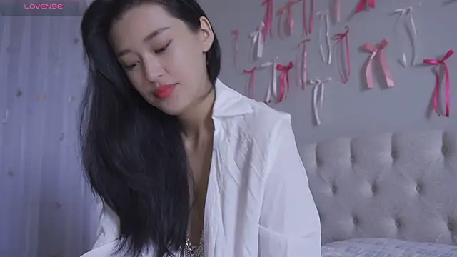 Snapshot of yumisunn chatting on February 2026 03:07:02 AM yumisunn online show from February 2026 03:07:02 AM