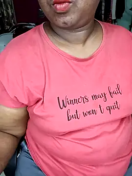 Snapshot of niketa__ chatting on February 2025 11:37:01 PM niketa online show from February 2025 11:37:01 PM