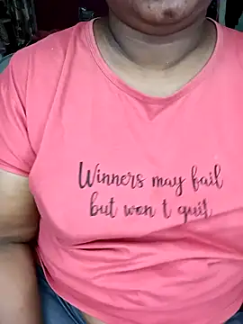 Snapshot of niketa__ chatting on February 2025 01:03:01 AM niketa online show from February 2025 01:03:01 AM