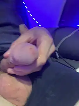 thiccplamp online show from October 2025 04:23:02 AM