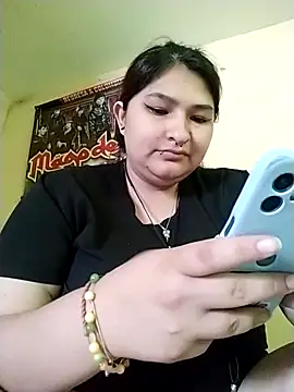 69HONRY online show from February 2025 06:15:02 PM