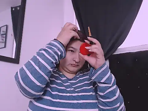  69HONRY online show from November 2025 12:52:02 PM