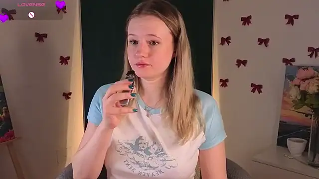 MaydaFoulk online show from February 2026 01:18:02 AM