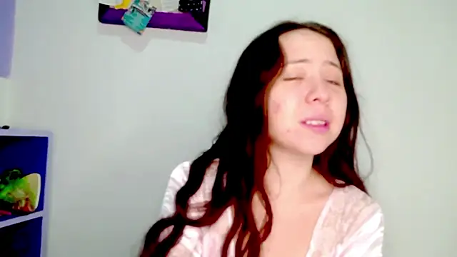 PetiteIvoryQueen19 online show from May 2026 05:01:01 AM