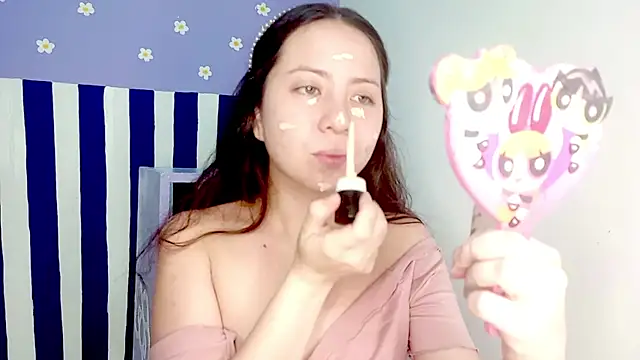 PetiteIvoryQueen19 online show from April 2026 01:34:01 AM