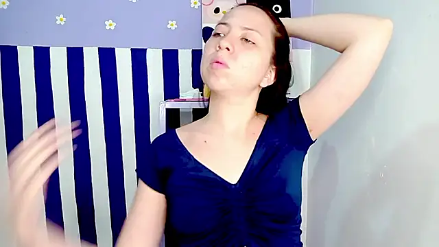 PetiteIvoryQueen19 online show from April 2026 05:23:01 AM