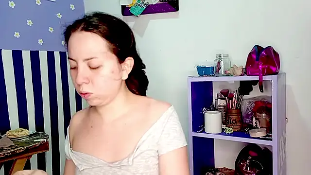 PetiteIvoryQueen19 online show from May 2026 05:39:02 AM