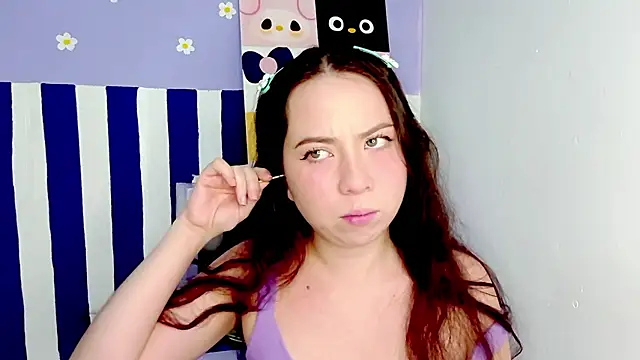 PetiteIvoryQueen19 online show from April 2026 03:18:02 AM