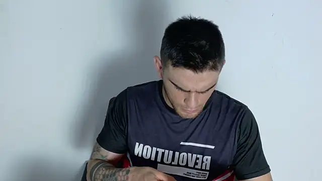 Sexy Alejandro  online show from May 2026 08:43:02 AM