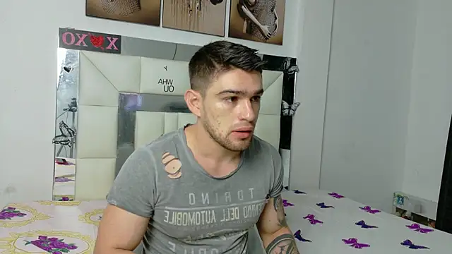 Sexy Alejandro  online show from March 2025 11:00:02 AM