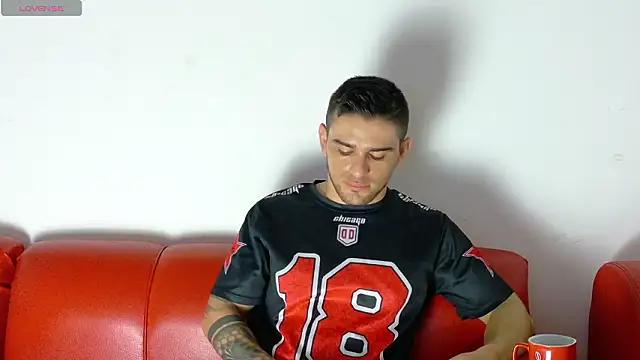 Sexy Alejandro  online show from February 2026 12:13:02 PM