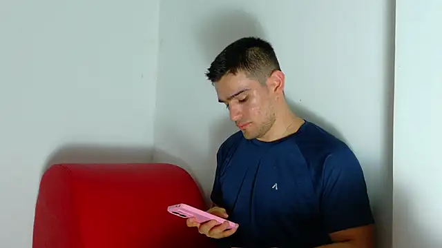 Sexy Alejandro  online show from May 2026 06:16:01 PM