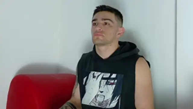 Sexy Alejandro  online show from May 2026 01:08:02 PM