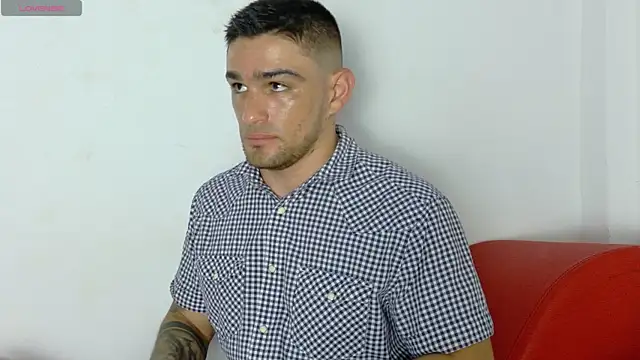 Sexy Alejandro  online show from January 2026 06:37:01 PM