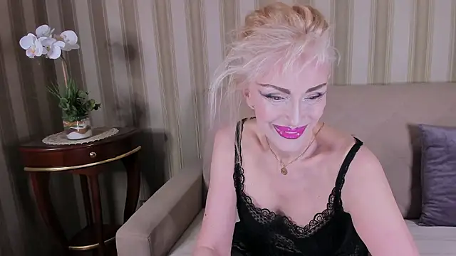 Rita Farel online show from March 2026 09:37:01 PM