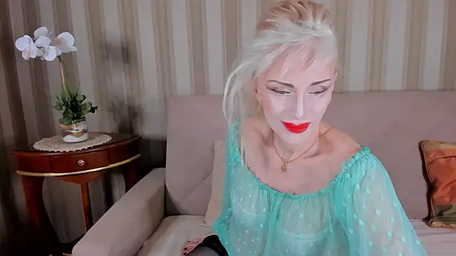 Rita Farel online show from February 2025 08:35:02 PM