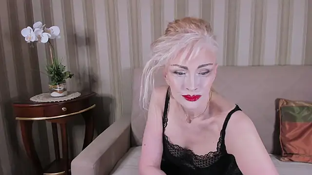 Rita Farel online show from May 2026 09:34:01 PM