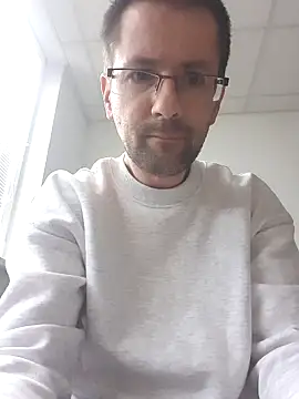 riskybusiness9090 online show from March 2026 03:02:01 PM