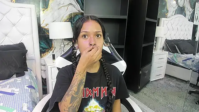 rave connor online show from November 2025 06:55:01 PM