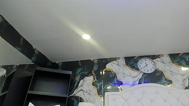 rave connor online show from October 2025 07:13:02 PM