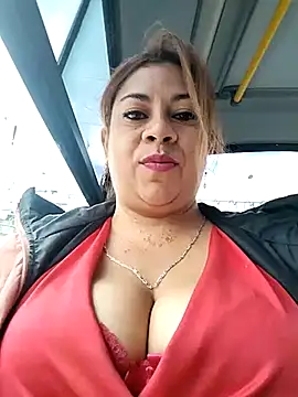 Laura-Hernandez online show from March 2025 03:57:02 PM