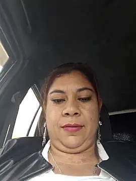 Snapshot of Laura-Hernandez chatting on February 2026 02:58:02 PM Laura-Hernandez online show from February 2026 02:58:02 PM