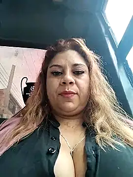 Laura-Hernandez online show from February 2025 03:42:02 PM