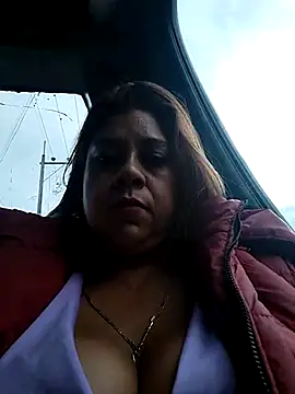 Laura-Hernandez online show from February 2025 10:16:02 PM
