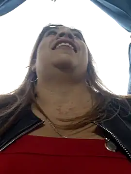 Laura-Hernandez online show from March 2026 02:27:01 PM